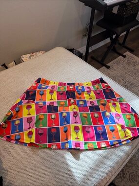 Multicolor Wine Glass Print Skort - Vibrant Pop Design